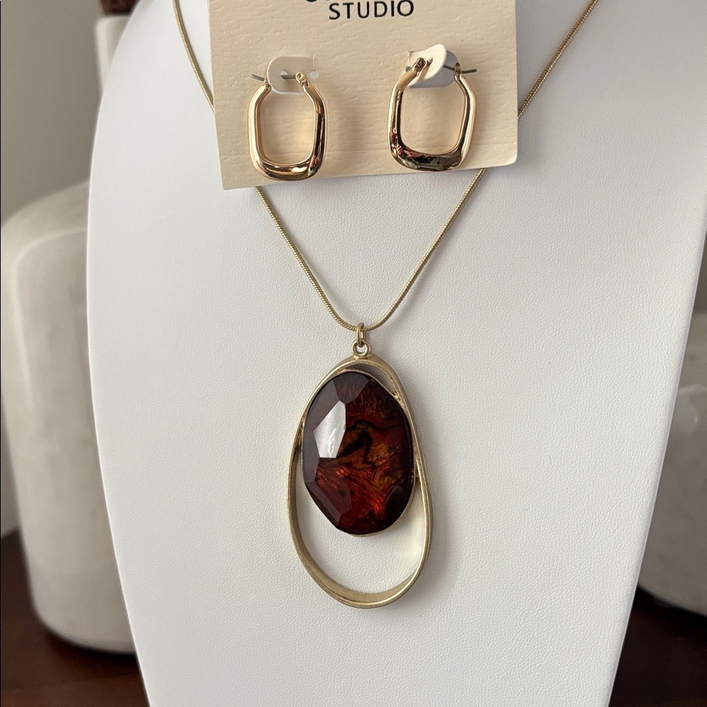 Carol D Studio Earring/Necklace goldtone chain,beveled oval brown stone pendant